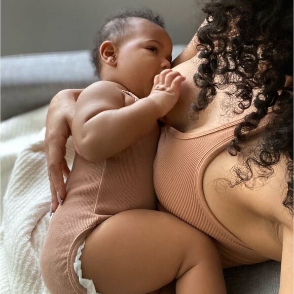 BaoBei Body The Perfect Postpartum Tank NWT/NWOT - Picture 4 of 9